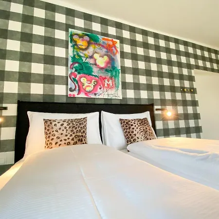 Blackhome Vintage Centre I Contactless Check-in Apartman