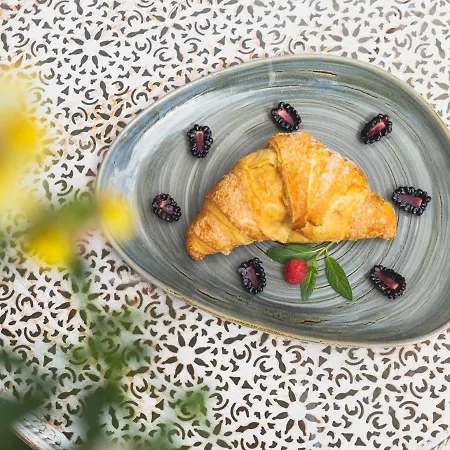 Blackhome Vintage Centre I Contactless Check-in Apartment