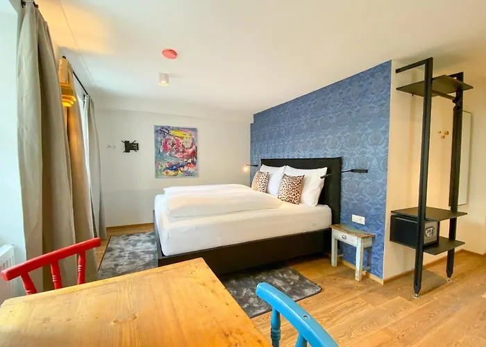 Blackhome Vintage Centre I Contactless Check-in